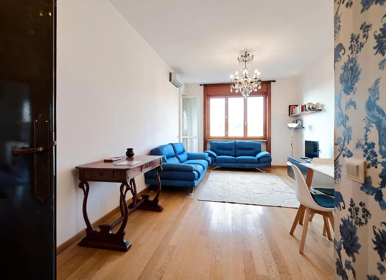 Casa Piccinni Milano 0*,  Italien